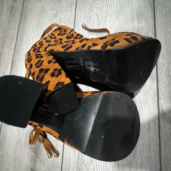 CHEETAH BOOTIES - Picture 6 of 9